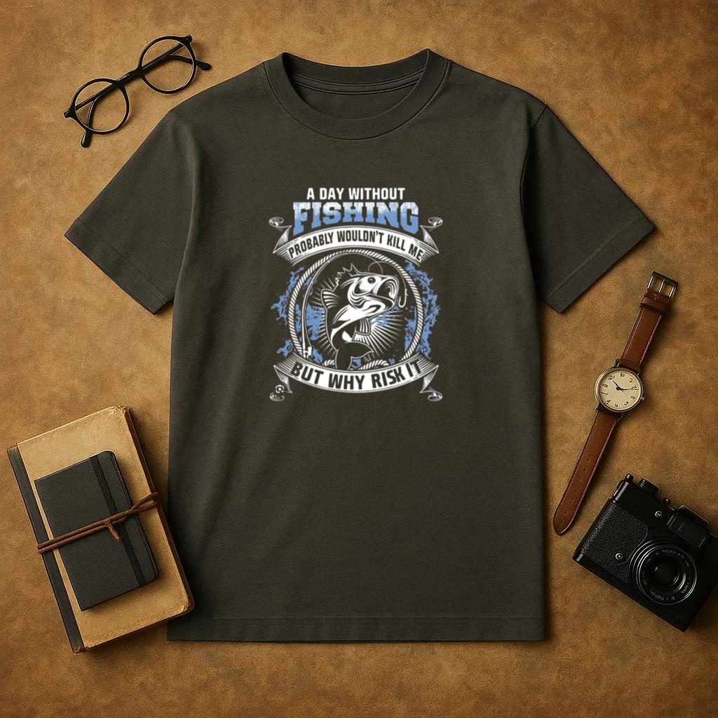 Woman Relaxed Vintage Fishing T-Shirt